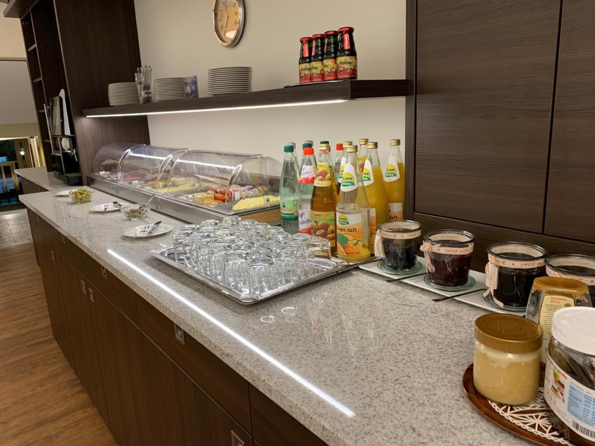 Hotel Huebler Frankfurt nad Menem Zewnętrze zdjęcie