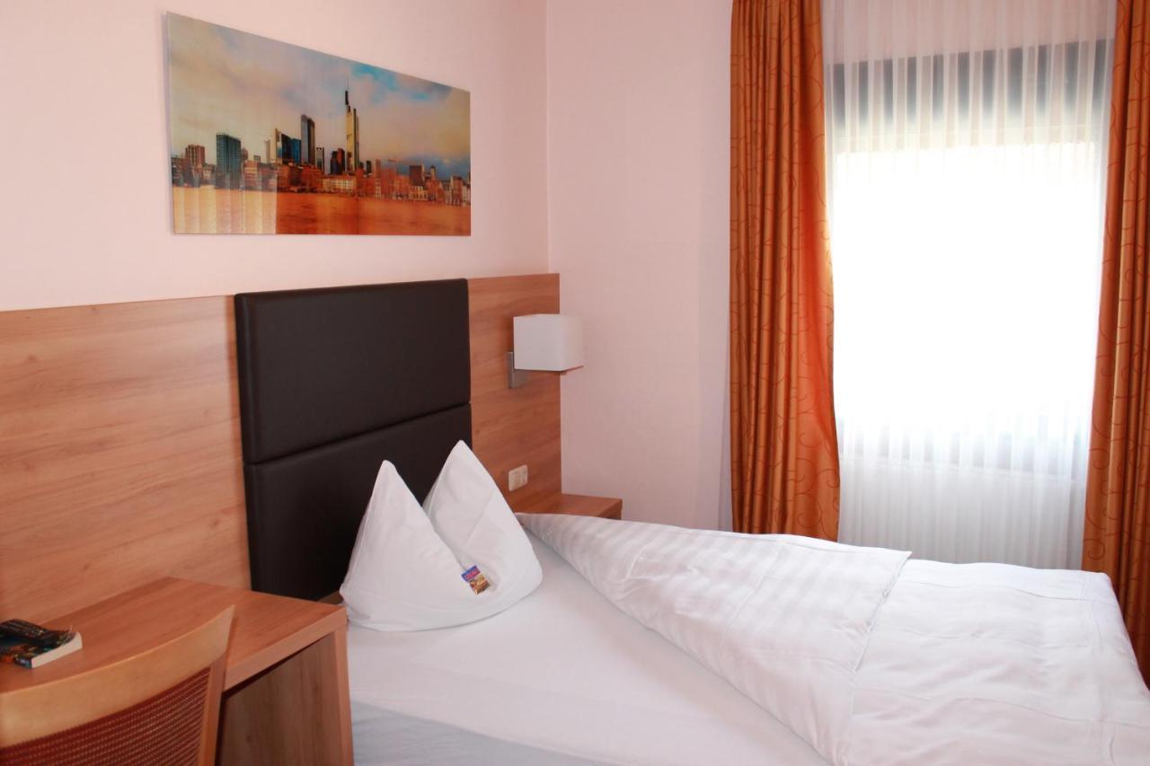 Hotel Huebler Frankfurt nad Menem Zewnętrze zdjęcie