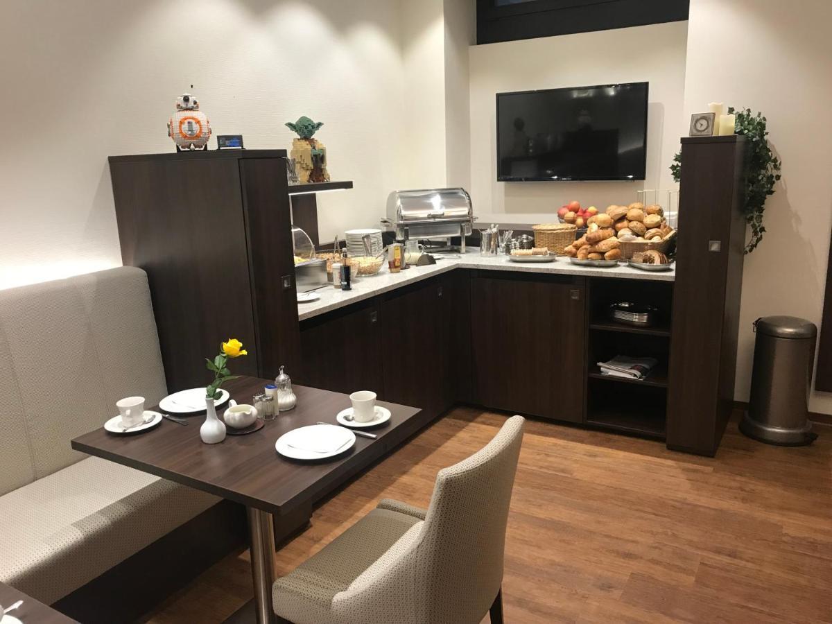 Hotel Huebler Frankfurt nad Menem Zewnętrze zdjęcie