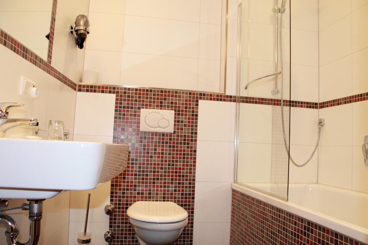 Hotel Huebler Frankfurt nad Menem Zewnętrze zdjęcie