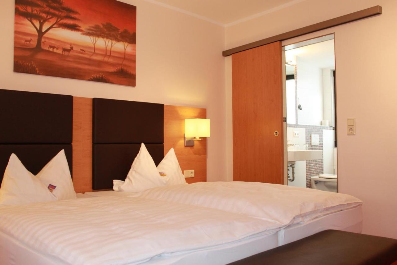 Hotel Huebler Frankfurt nad Menem Zewnętrze zdjęcie