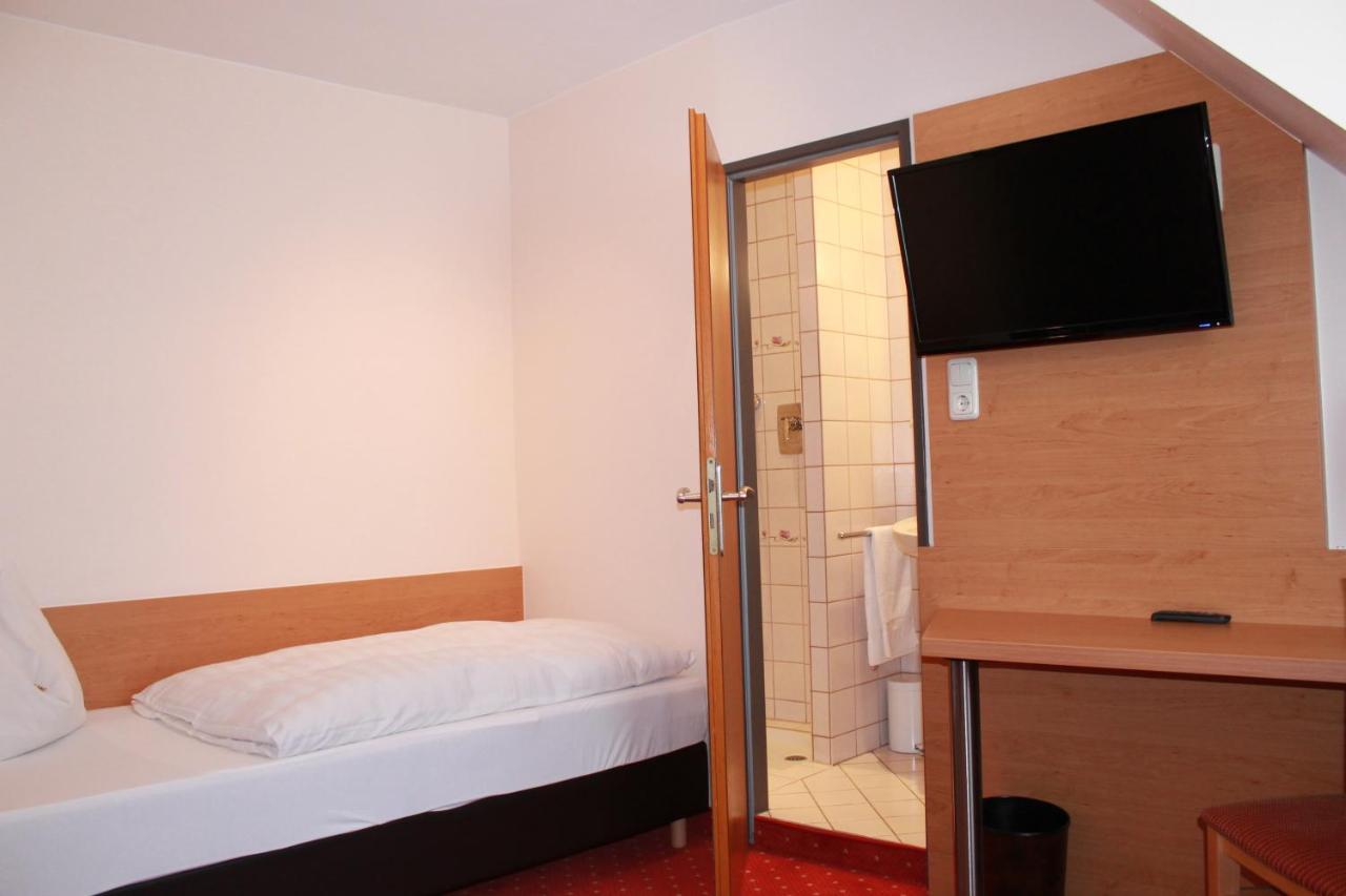 Hotel Huebler Frankfurt nad Menem Zewnętrze zdjęcie